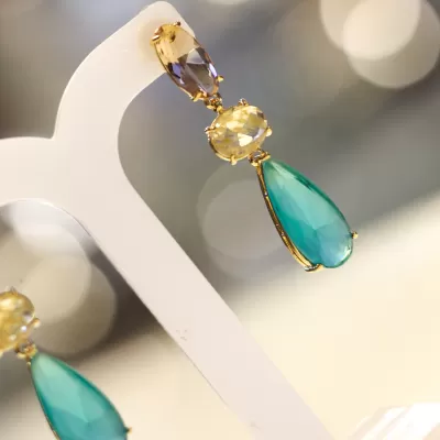 Brinco Folheado Ouro 18k e Cristal 